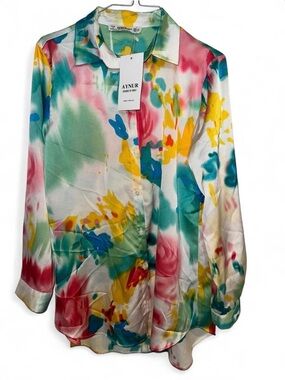 Aynur Multicolor Watercolor Button-Up Blouse